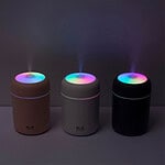 دستگاه بخور سرد 0.3 لیتری، مناسب برای فضای 20 مترمربع، میزان کارکرد مداوم 4 ساعت، منبع انرژی کابل USB، دارای چراغ خواب با 2 حالت نور، مدل COLORFUL 1