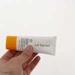 کرم ضد آفتاب بدون رنگ لافارر SPF 40 مدل PREGNANCY SAFE، حاوی محافظ UVA و UVB و PA+++ مناسب پوست بانوان باردار حجم 40 میلی‌لیتر