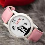 ساعت مچی عقربه ای زنانه والار طرح LOVE کد LF1741