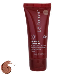 کرم ضدآفتاب رنگی لافارر مدل SPF40، مناسب پوستهای چرب، حجم 40 میلیلیتر